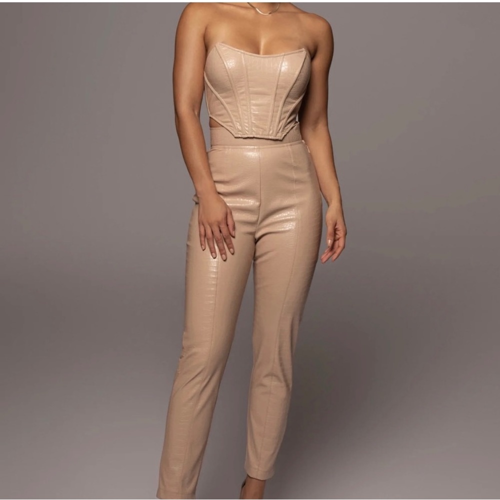 JLUXLABEL snake skin tan ankle pants never worn